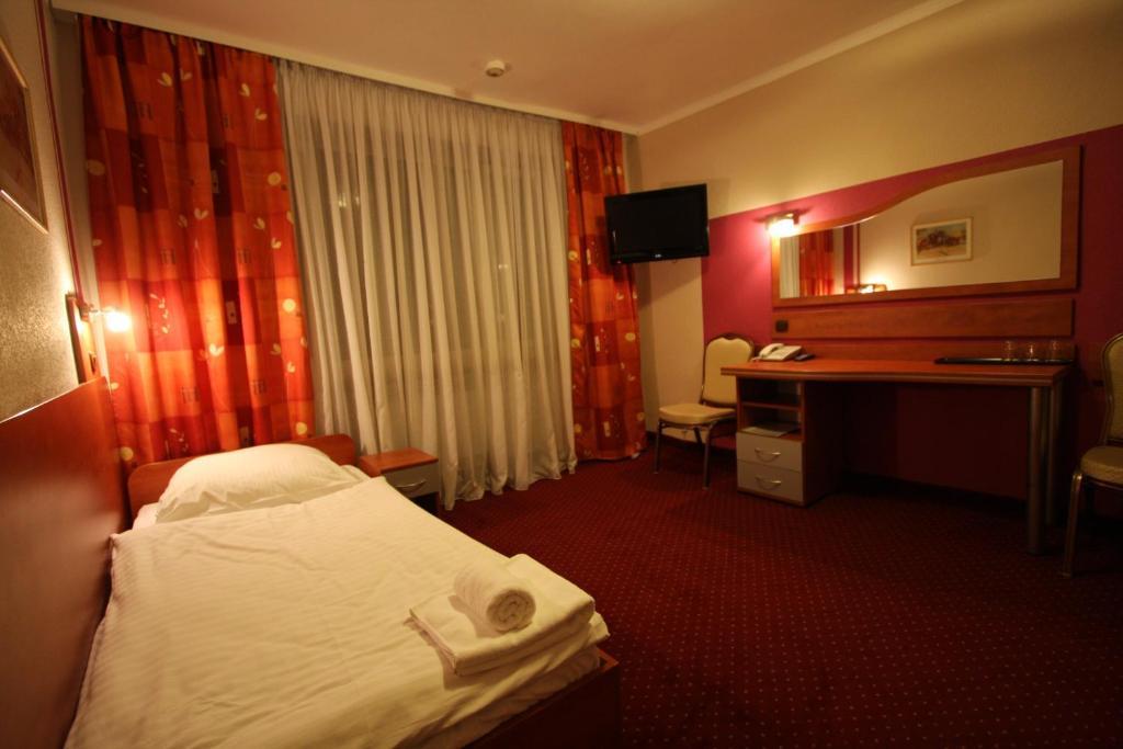 Hotel Orion ซอสนอวีแยตส์ ห้อง รูปภาพ